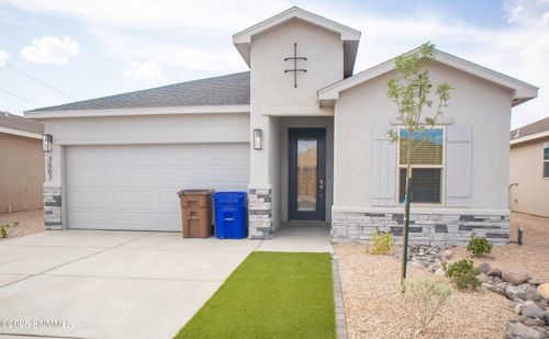 3007 San Jenaro Dr, Las Cruces, NM, 88012-8106 | Card Image