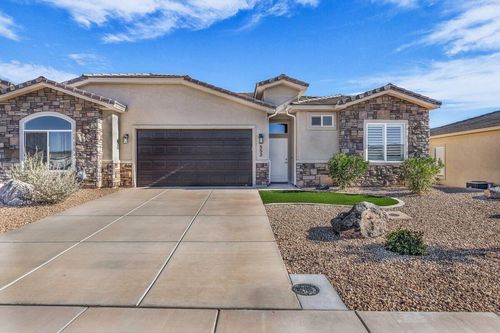 552 N 3085 W, Hurricane, UT, 84737-3636 | Card Image