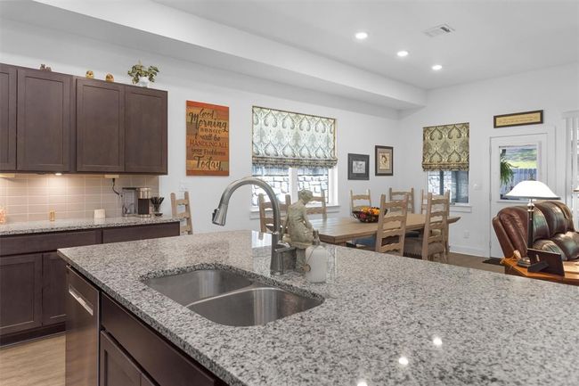 954 Golden Willow Ln, House other with 4 bedrooms, 2 bathrooms and 2 parking in Conroe TX | Image 19