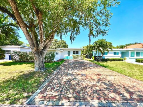 329 Ne 87th St, El Portal, FL, 33138-3019 | Card Image