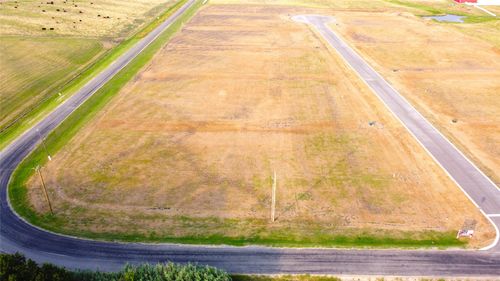 212 Tigerlily Way, Thrall, TX, 76578 | Card Image