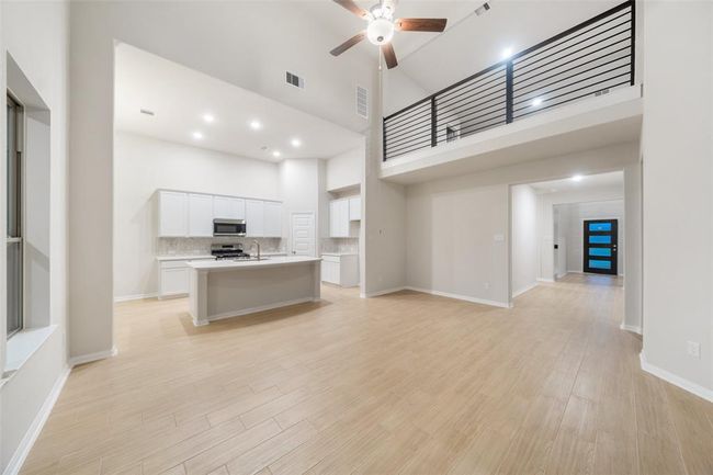 1081 Westfork Dr, House other with 5 bedrooms, 3 bathrooms and 3 parking in Sealy TX | Image 11
