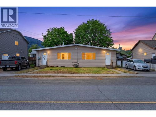 2638 Clapperton Ave, Merritt, BC, V1K1B3 | Card Image