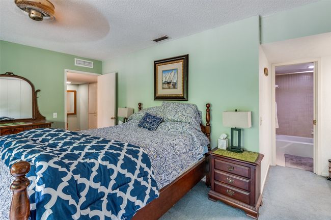1809 N Macarthur Blvd, Townhouse with 3 bedrooms, 3 bathrooms and null parking in Irving TX | Image 18