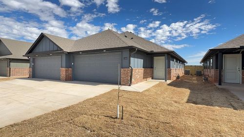 11424 University Drive, Oklahoma City, OK, 73114 | Card Image