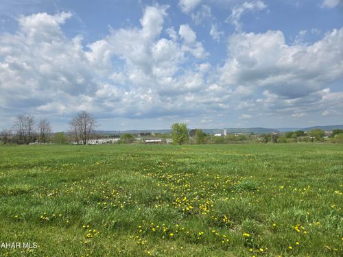 . Heverly Ave, Martinsburg, PA, 16662 | Card Image
