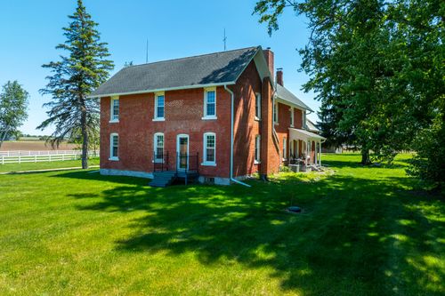 26107 Beeson St, Cassopolis, MI, 49031-9712 | Card Image