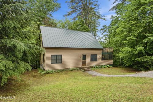 41 Three Oaks Dr, Diamond Point, NY, 12824-2222 | Card Image