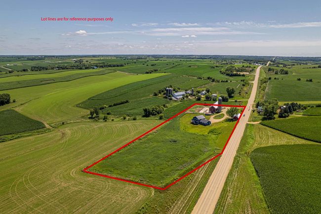 N5184 County Rd N, House other with 3 bedrooms, 3 bathrooms and null parking in MONROE WI | Image 67