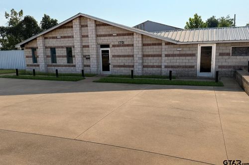 1701 W Palestine Ave, Palestine, TX, 75801-4033 | Card Image