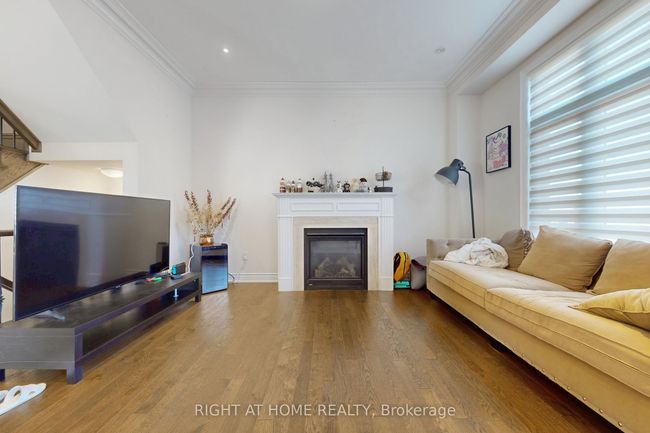 284 Angus Glen Blvd, House other with 4 bedrooms, 3 bathrooms and 1 parking in Markham ON | Image 12