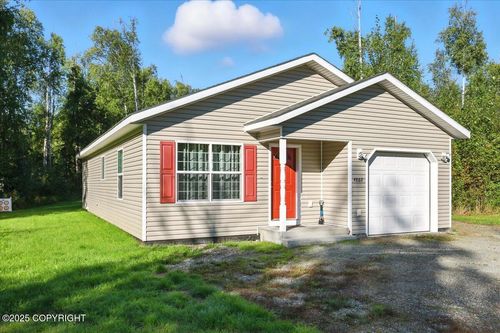 4860 S Danielle St, Wasilla, AK, 99654-8734 | Card Image