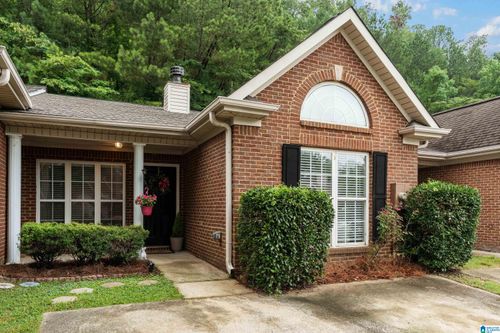 178 Hayesbury Ct, PELHAM, AL, 35124-1058 | Card Image
