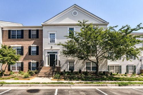 f-109 Prosperity Ave Se, LEESBURG, VA, 20175-4153 | Card Image