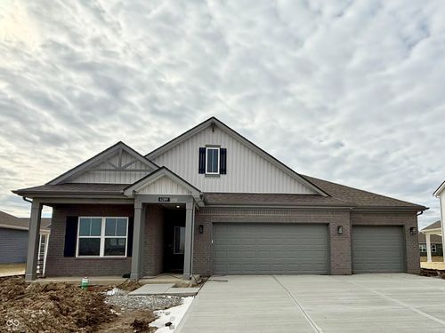 6289 Flag Stop Dr, Whitestown, IN, 46075-7638 | Card Image