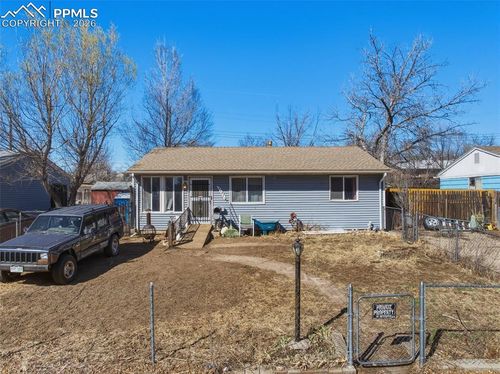 2301 Frontier Dr, Colorado Springs, CO, 80911-1033 | Card Image