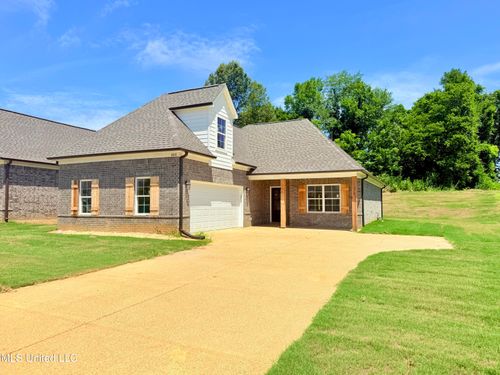 6014 Daffodil Ln, Walls, MS, 38680-1015 | Card Image