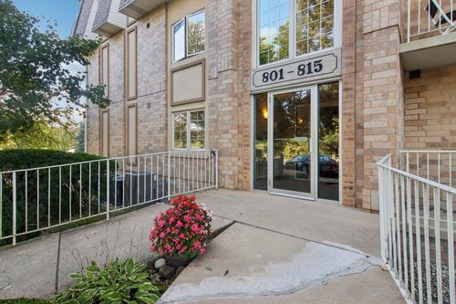 2a-810 Swan Dr, Dyer, IN, 46311-1076 | Card Image