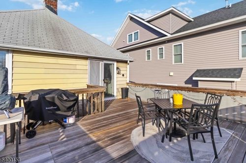 2-34 Ashwood Ave, Summit, NJ, 07901-3827 | Card Image