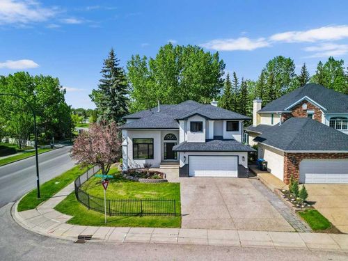 5 Mckenzie Lake Pt Se, Calgary, AB, T2Z1L7 | Card Image