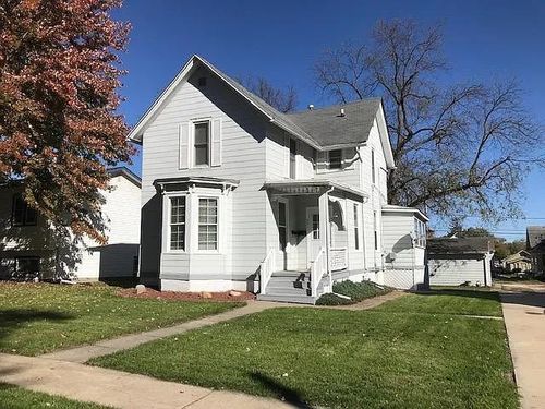 2-529 6th Street, West Des Moines, IA, 50265 | Card Image