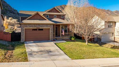 23 Sunshine Ct, New Castle, CO, 81647-8432 | Card Image