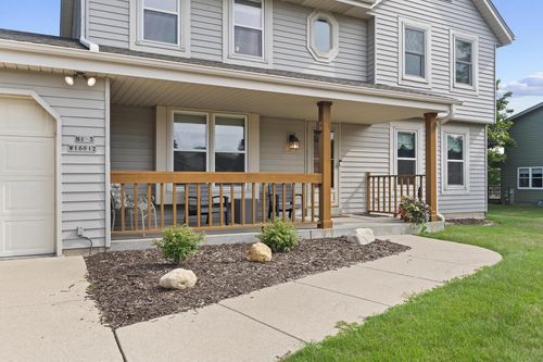 N103W16612 Country Court, Germantown, WI, 53022 | Card Image
