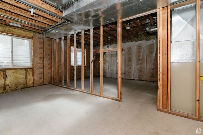 View of basement | Image 27
