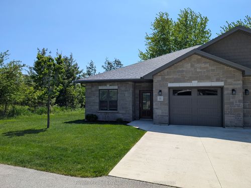 11-775 Campbell Avenue, Kincardine, ON, N2Z0H2 | Card Image