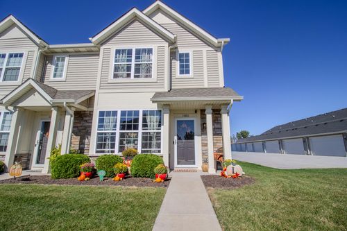 1080 E 114th Ave, Crown Point, IN, 46307-7251 | Card Image