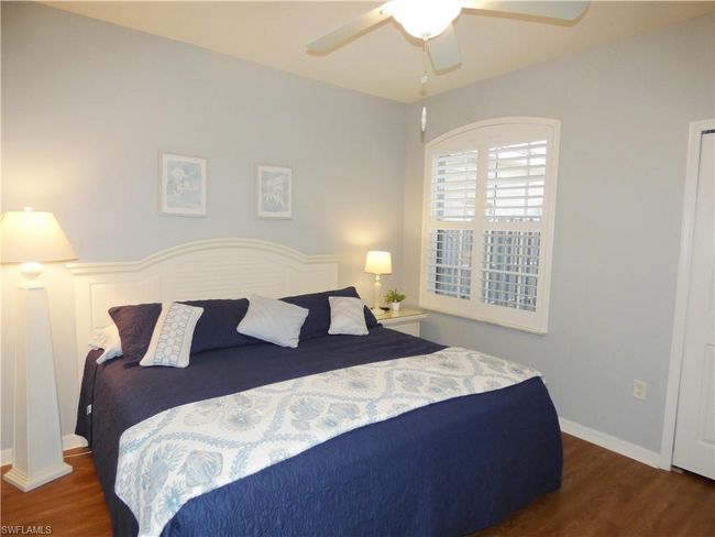 LAMINATE FLOORING | Image 9