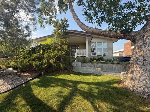 3733 21 Ave S, Lethbridge, AB, T1K4J2 | Card Image