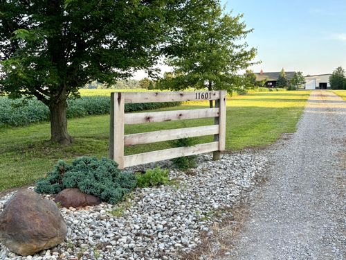 11601 Rosedale Rd, Mechanicsburg, OH, 43044-9568 | Card Image