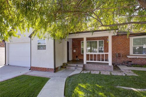 523 E Fairmount Rd, Burbank, CA, 91501-1707 | Card Image