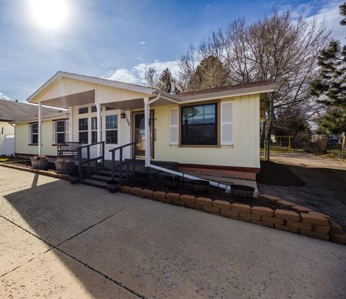 1152 3rd Ave E, Sheridan, WY, 82801-6245 | Card Image