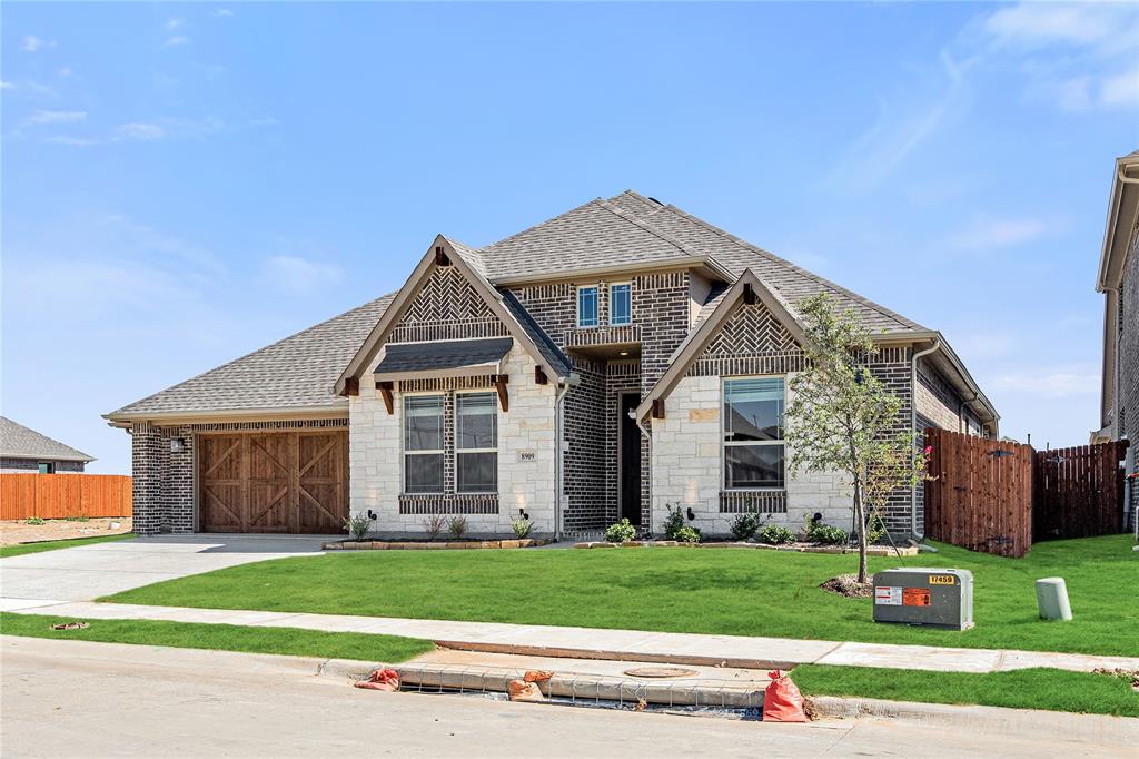Caymen St, Argyle, TX 76226