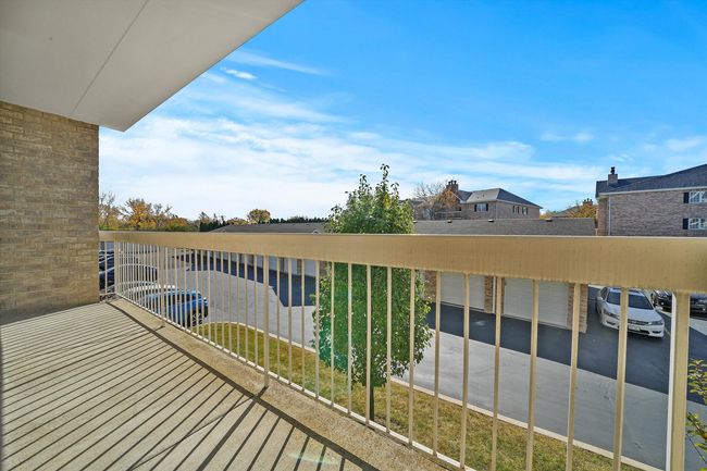 UNIT-2SW - 7767 Bristol Park Dr, Home with 2 bedrooms, 2 bathrooms and 1 parking in Tinley Park IL | Image 21