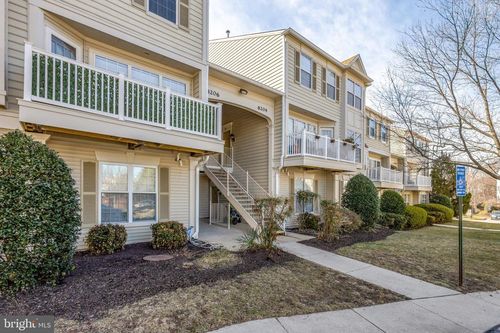 202-8204 Catbird Cir, LORTON, VA, 22079-4651 | Card Image