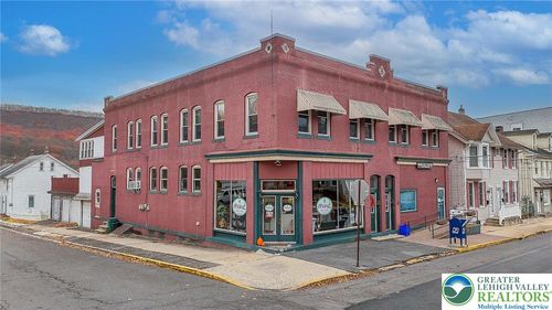 432 Center St, Jim Thorpe, PA, 18229-1406 | Card Image