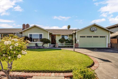 1612 San Marino Dr, Petaluma, CA, 94954-4546 | Card Image
