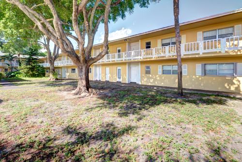23-420 Se 2nd Ave, Deerfield Beach, FL, 33441-5471 | Card Image