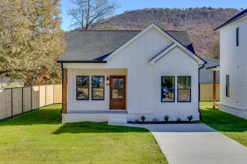 106 N Moss Ave, Chattanooga, TN, 37419-2333 | Card Image