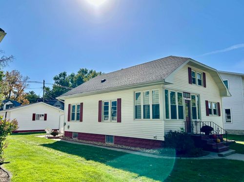 403 Winneshiek Avenue, Decorah, IA, 52101 | Card Image