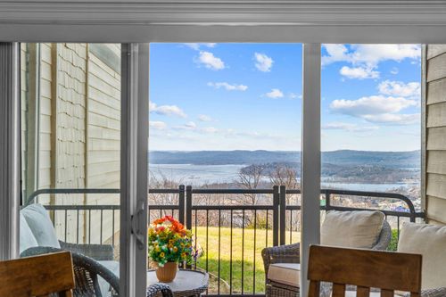 apt-502-123 Royal Vista Dr, Branson, MO, 65616-6285 | Card Image