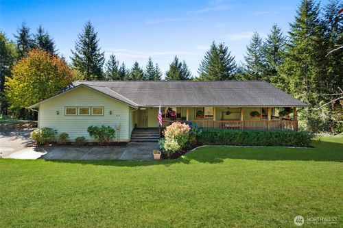 27 Otter Ln, Elma, WA, 98541-9200 | Card Image