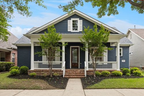 8008 Bridge St, North Richland Hills, TX, 76180-5501 | Card Image