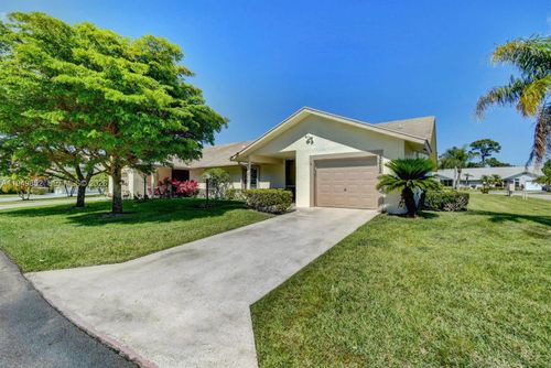 3212-3212 Anthony Cir S, West Palm Beach, FL, 33417-1201 | Card Image