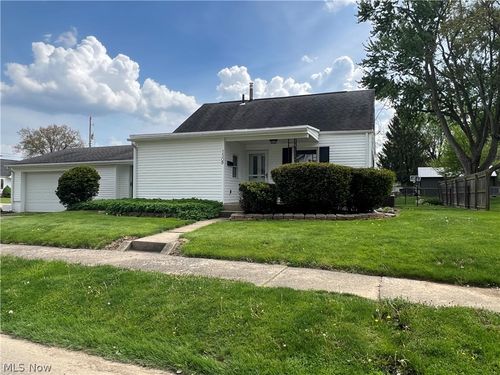 1509 Overlook Avenue Sw, Massillon, OH, 44647 | Card Image