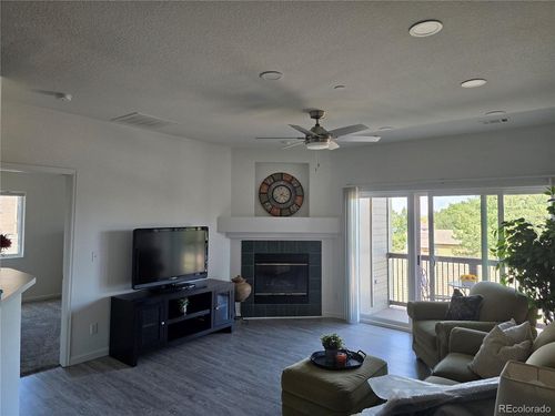 205-7375 S Alkire St, Littleton, CO, 80127-3274 | Card Image