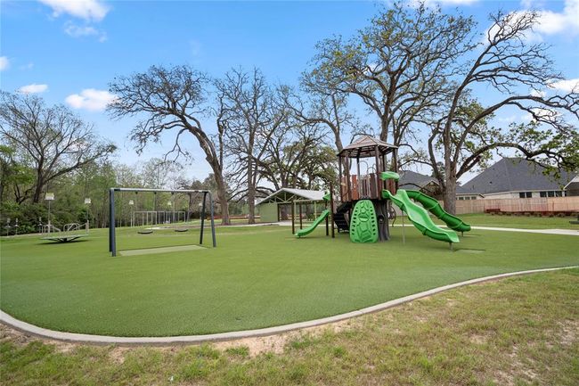 330 Eastern Towhee Ct, House other with 3 bedrooms, 2 bathrooms and null parking in Magnolia TX | Image 7